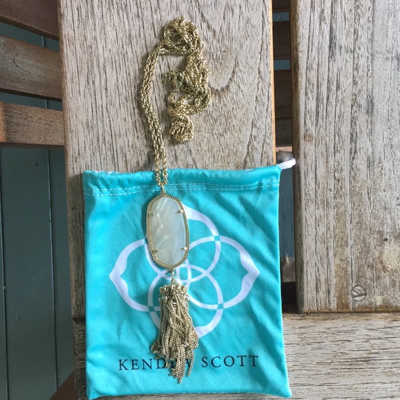 Kendra Scott Rayne Long Necklace in White Pearl - Picture 3 of 5